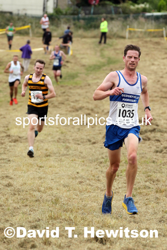 Senior mens 2021 North Eastern League, Wrekenton, Low Fell, Gateshead. Photo: David T. Hewitson/Sports for All Pics